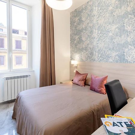 Joyful Termini Boutique Guest House Рим Екстер'єр фото